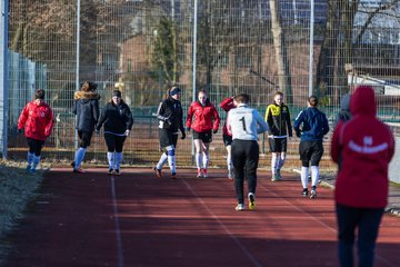 Bild 9 - Frauen SG Holstein Sued - SV Gruenweiss-Siebenbaeumen : Ergebnis: 0:2